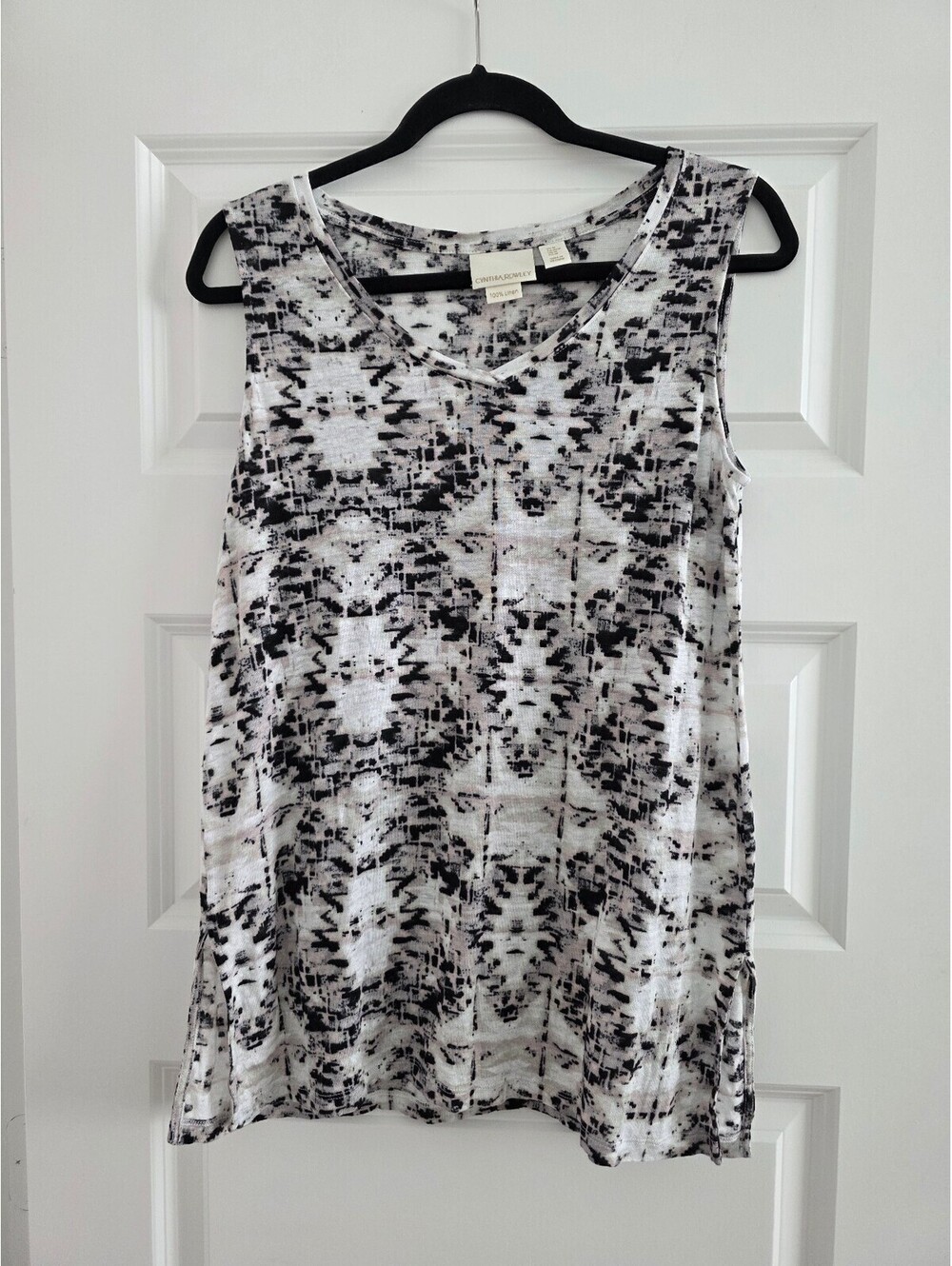 Cynthia Rowley Boho 100% linen tank. Size M.